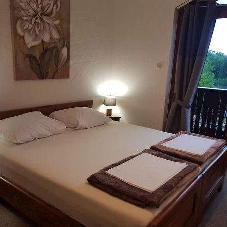 Rooms Brig 더가리사 외부 사진